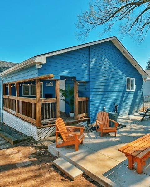 Weaver Street Realty