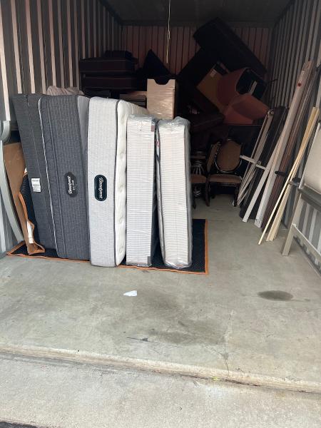 Movin-n-Groovin Moving Company