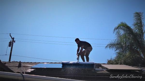 Sanchez Solar Cleaning