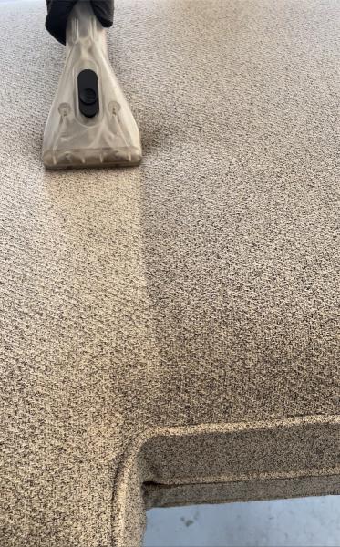 Leo's Carpet and Upholstery Cleaning LLC
