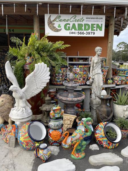 Lunacrete Artistic Concrete Custom Design & Garden
