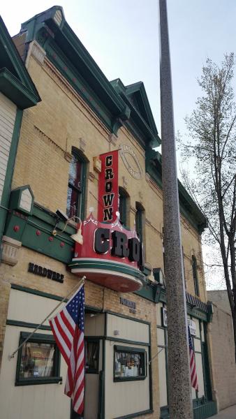 Crown Hardware & Plumbing Supply Inc