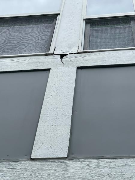 Honey-Dew Siding Repair