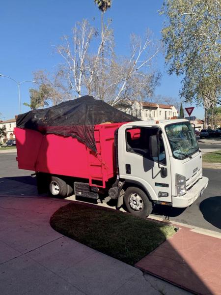 West LA Hauling Junk Removal