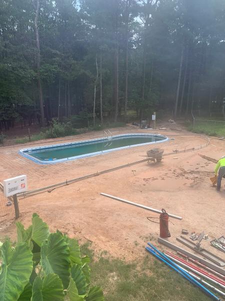 Metro Pools & Patios