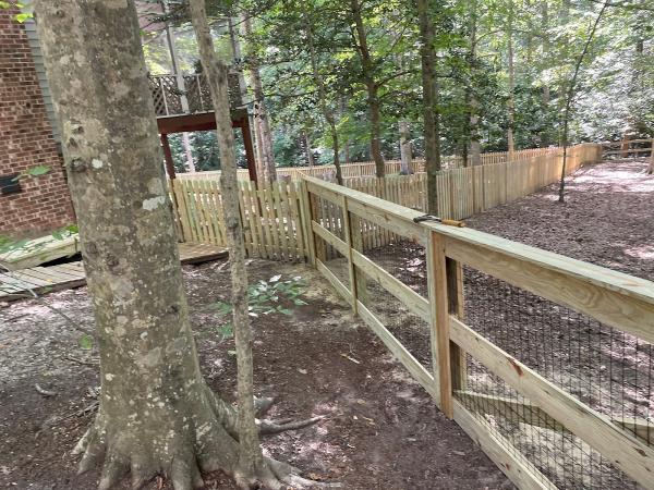 Colonial Tree & Fence Company