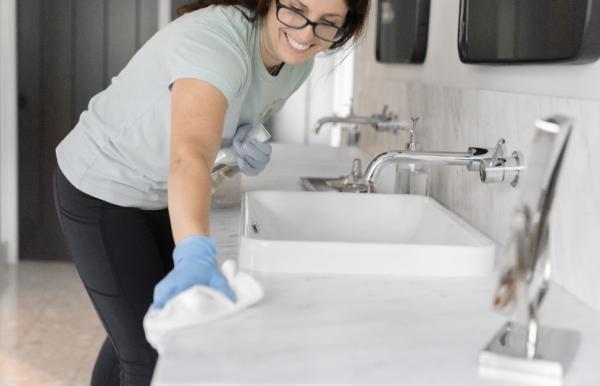 Bee Natural Residential & Commercial Cleaning Service