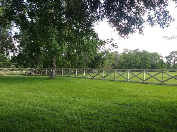 Lone Star Pride Fence Co.