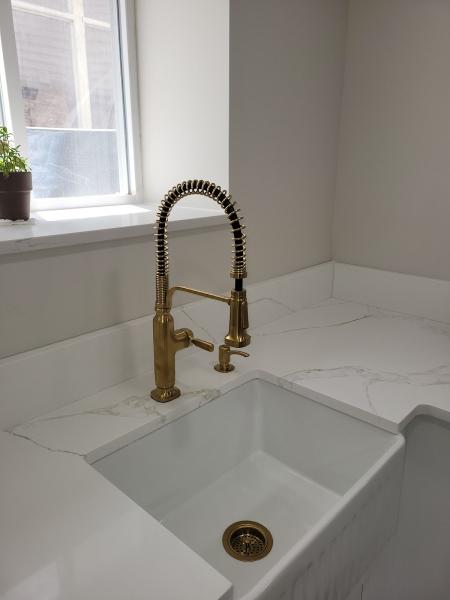 Universal Contracting Group LLC