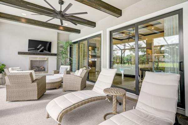 Jesse & Jeri Hannon With Aquamarine Real Estate