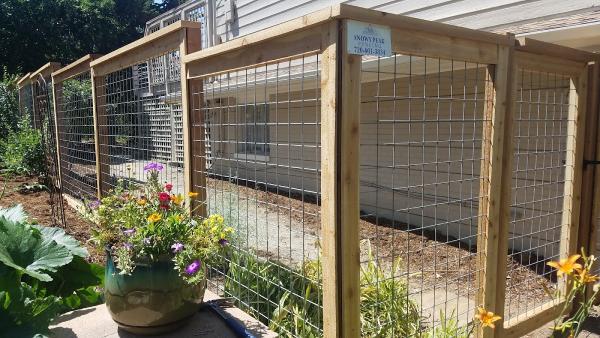 Snowy Peak Fencing