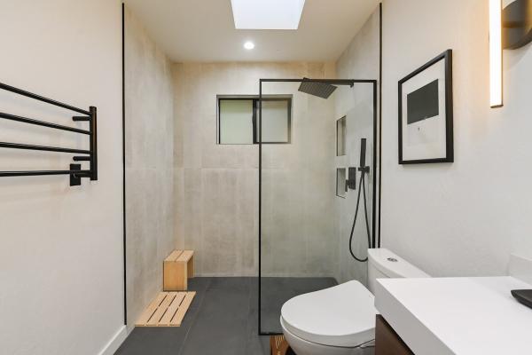 Green Bay Remodeling Inc