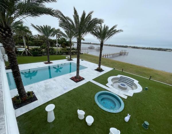East Coast Pools & Spas