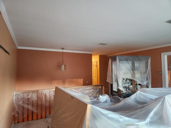 Frank's Deluxe Painting LLC