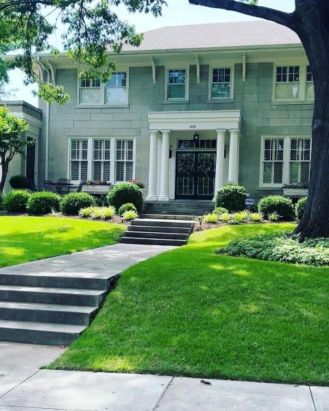 Strong Roots Landscaping