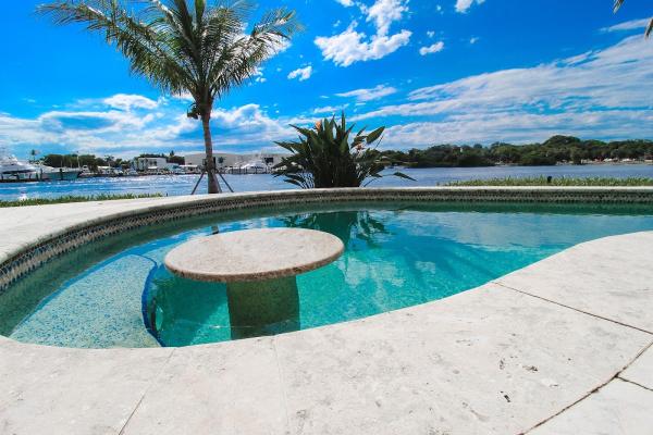 Sailfish Pools LLC