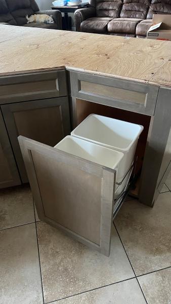 Haro's Cabinets Inc.