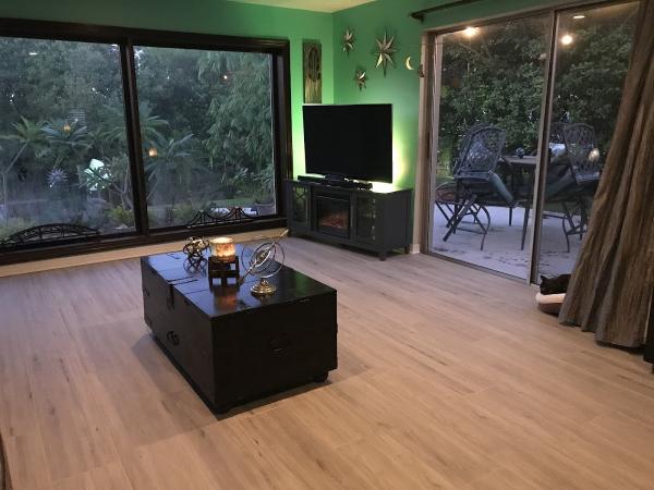 Naffco Flooring & Interiors