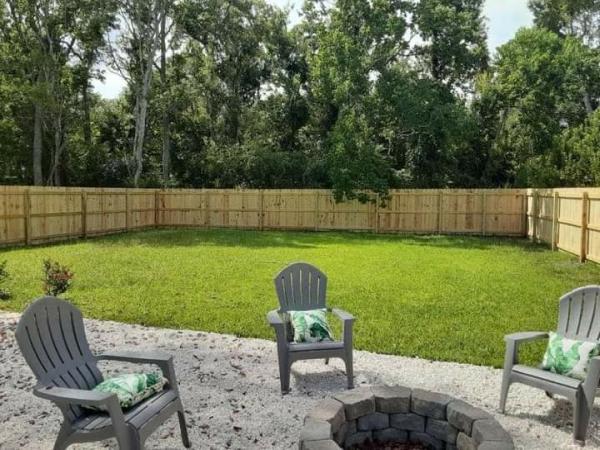 Crossfire Fence & Railing