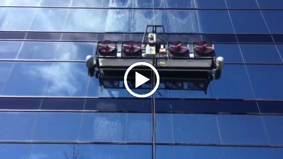 Skyscraper Window Cleaning