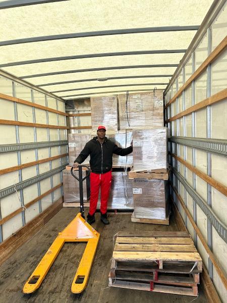 2 Pops & A Truck Movers LLC