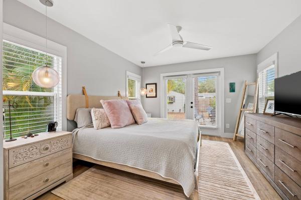 Laura Marie Group ~ Exp Realty