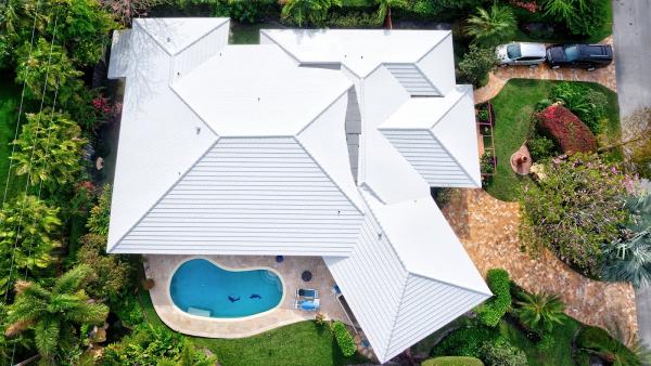 Monarch Roofing Inc