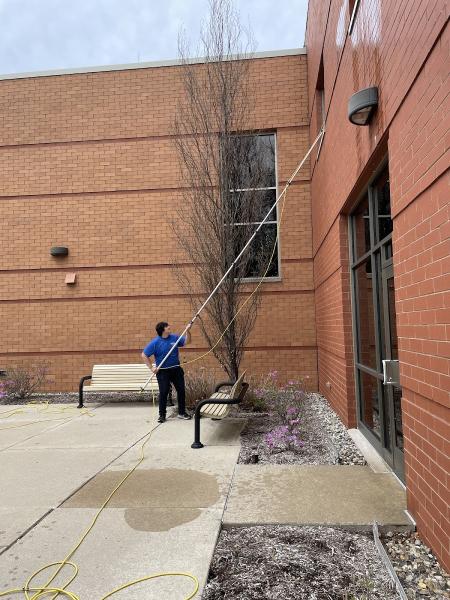 American Quality Cleaning Inc