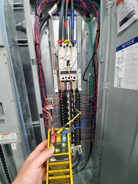Blue Electrical Contractors LLC
