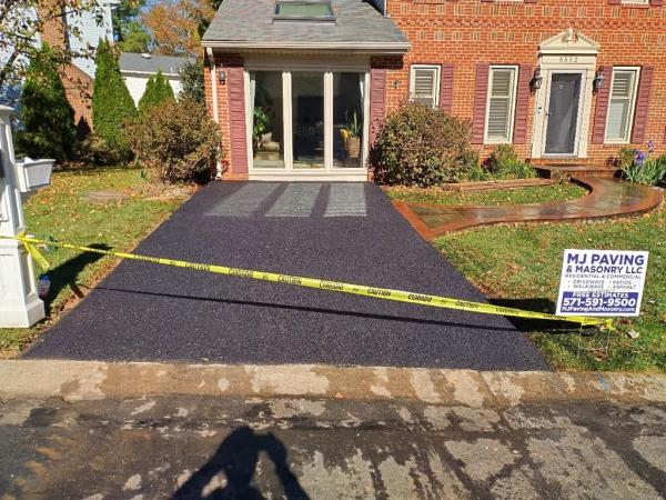 MJ Paving & Masonry