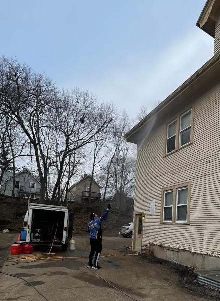 Johnies Power Washing