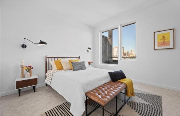 Home & Hue Staging & Interior Design