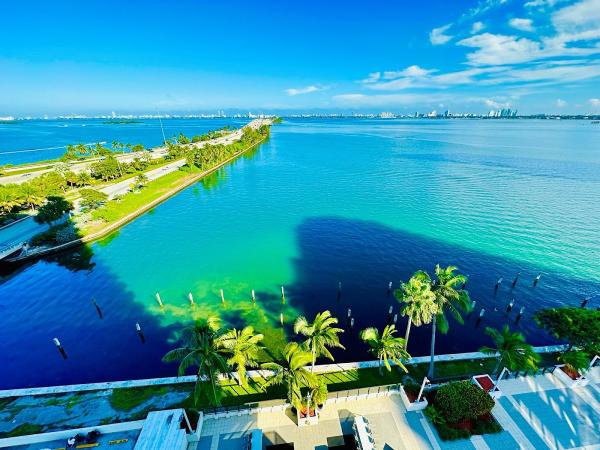 Charter Club Realty