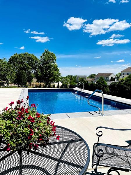 Bella Pools and Spa
