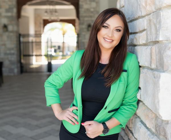 Russian Realtor/Orlando Zoya Solovyeva