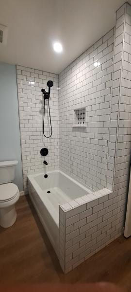 Thousand Oaks Tile