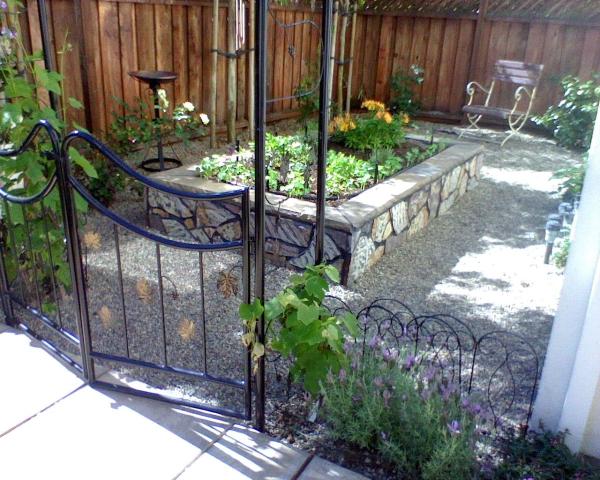 Courtyard Lawn Care