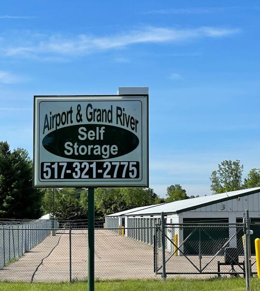 Airport & Grand River Self Storage