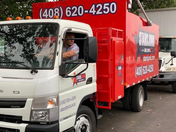 Stars Junk Removal