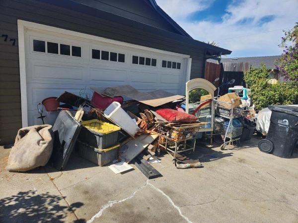 Stars Junk Removal