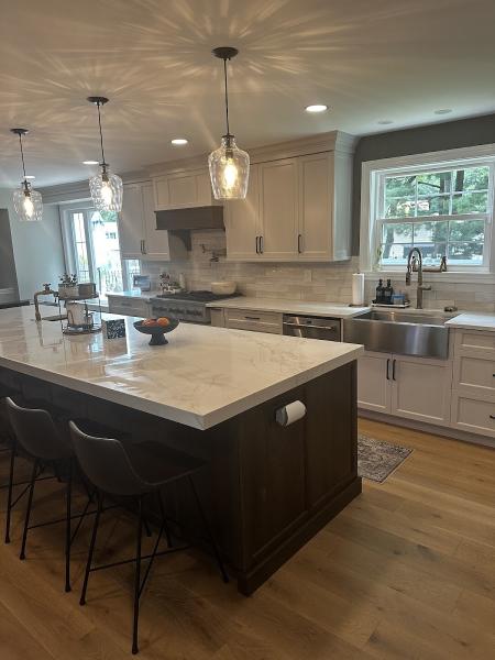 TH Group Woodworking