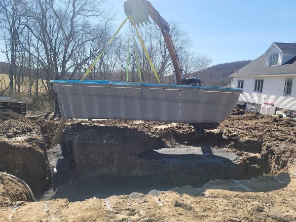 D & L Pools LLC
