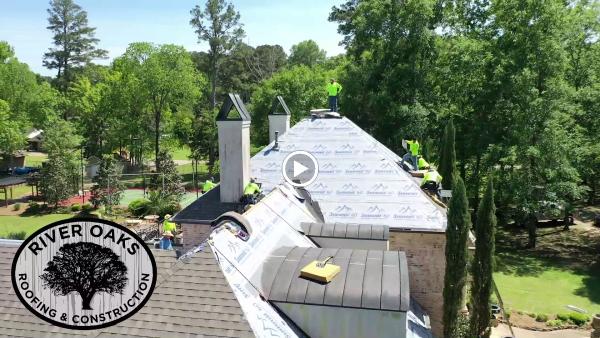 River Oaks Roofing