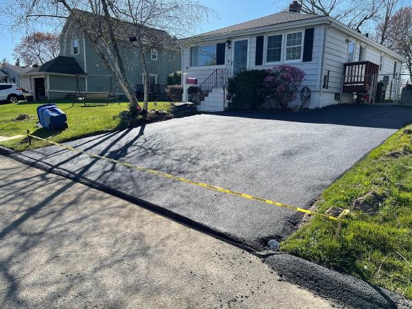 Juggs Paving AND Masonry INC