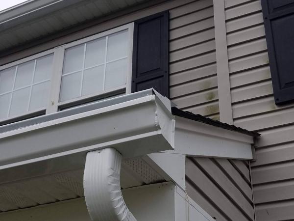 Top Stream Exterior