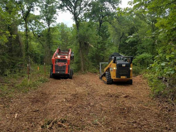 Morris Bobcat Services LLC