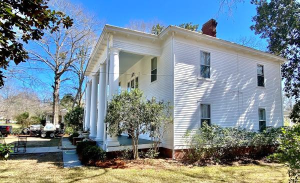 White Pressure Washing Llc.