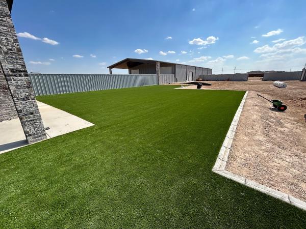 Lone Star Landscapes & Lawns LLC
