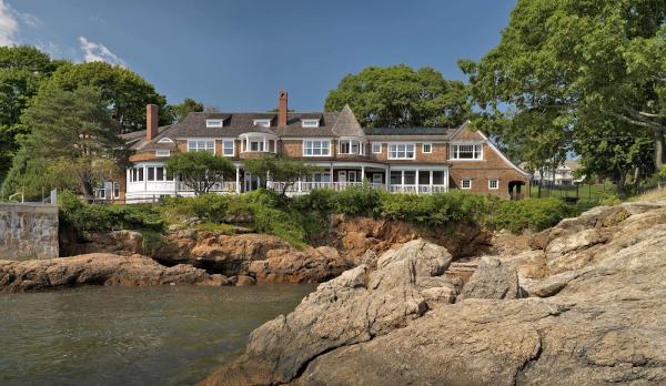Carpenter & Macneille Architects and Builders