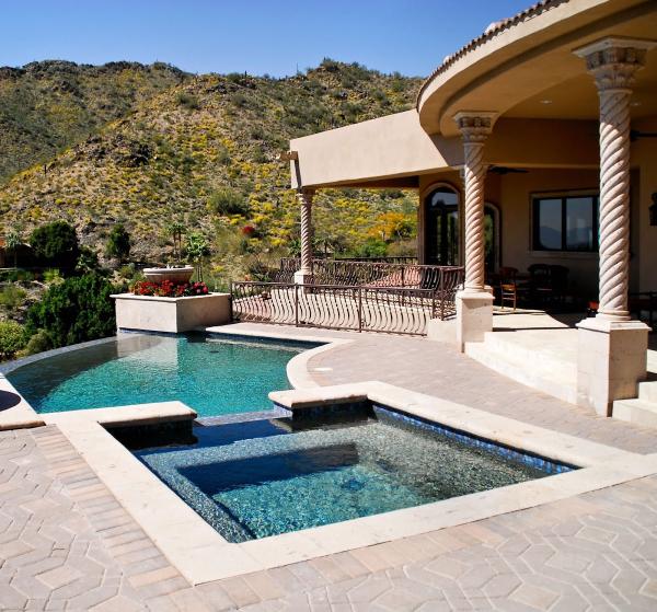Caliclear Pool Service